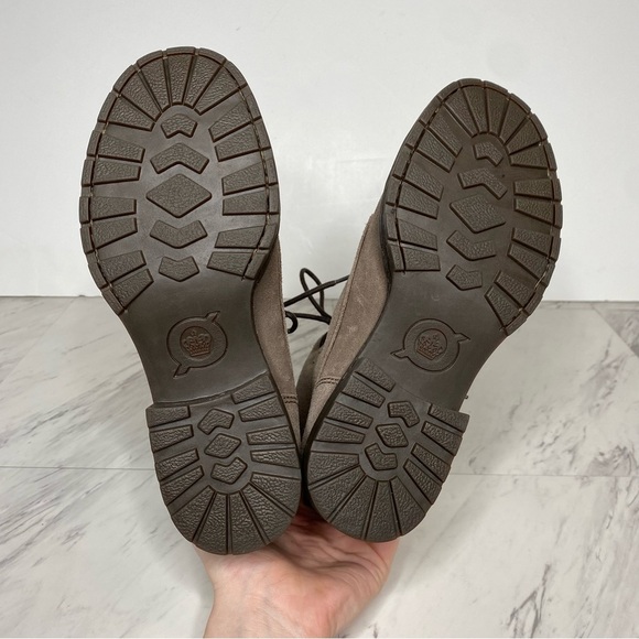 Born Codi Gray Suede Lace Up Boot 6M - Picture 13 of 14